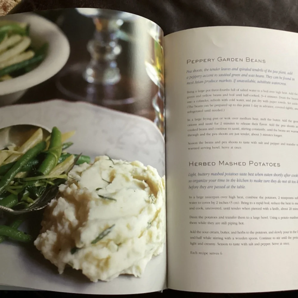 Williams-Sonoma Entertaining cookbook
